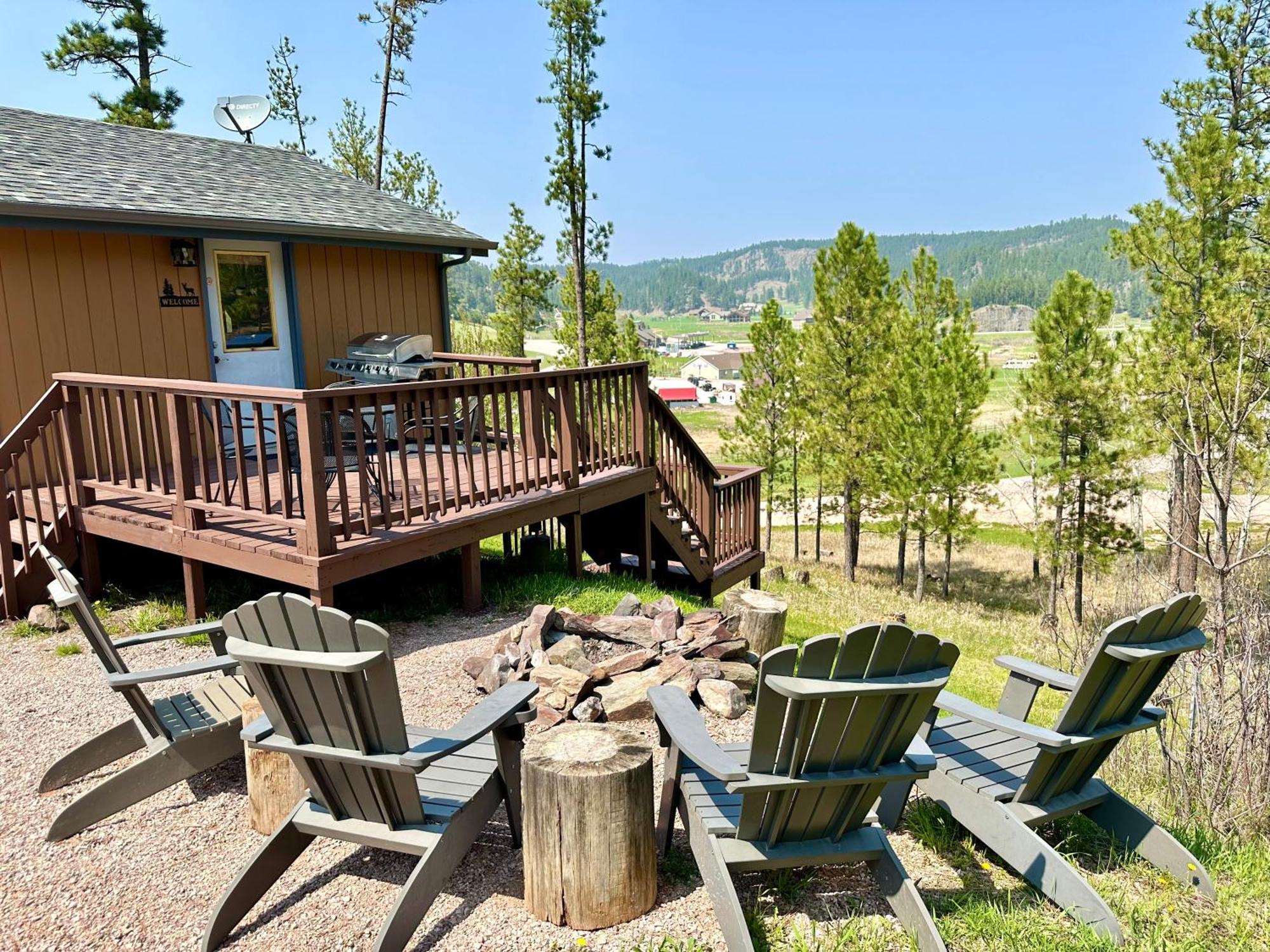 Mountain View Lodge & Cabins Хилл-Сити Экстерьер фото