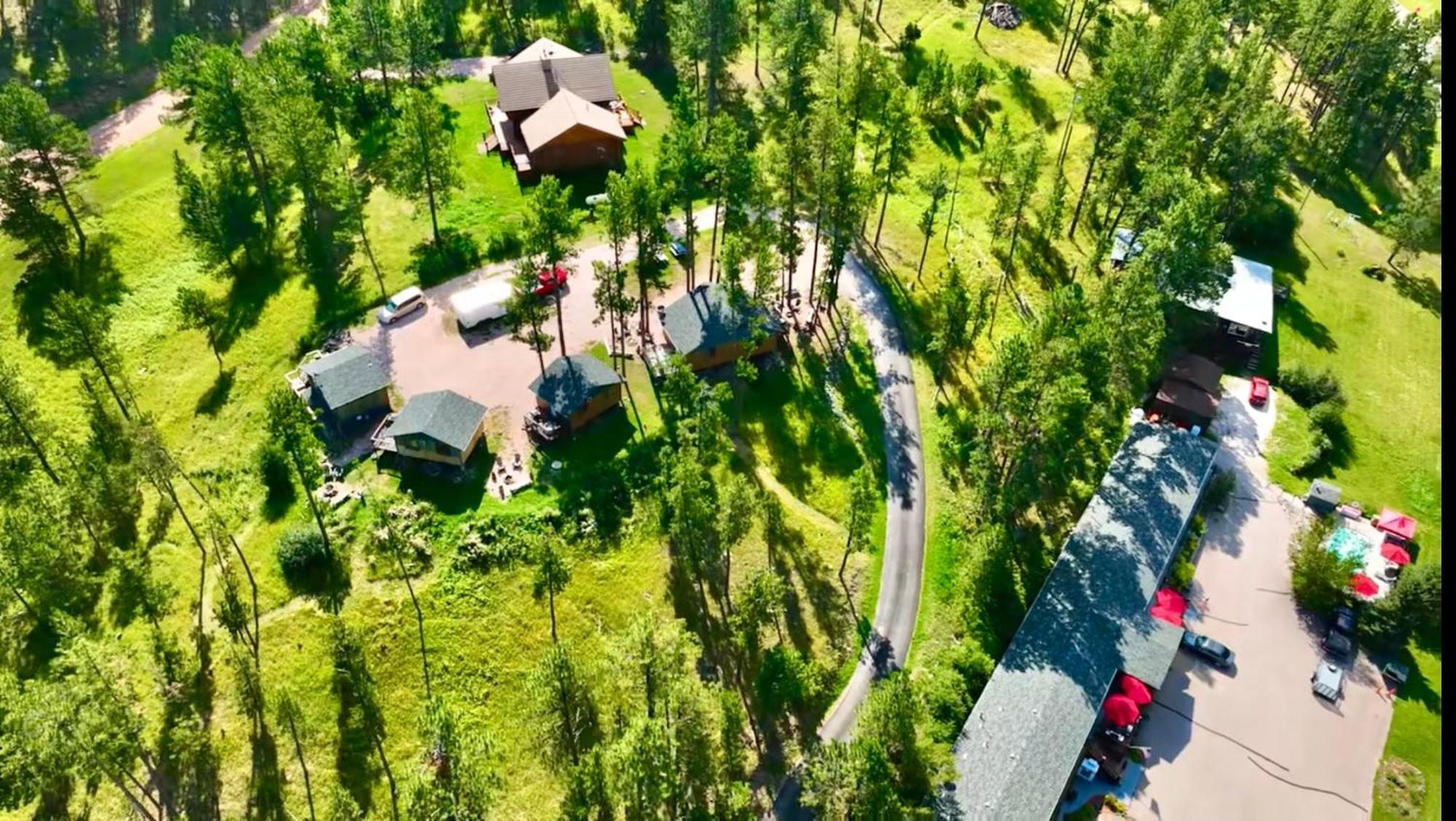 Mountain View Lodge & Cabins Хилл-Сити Экстерьер фото